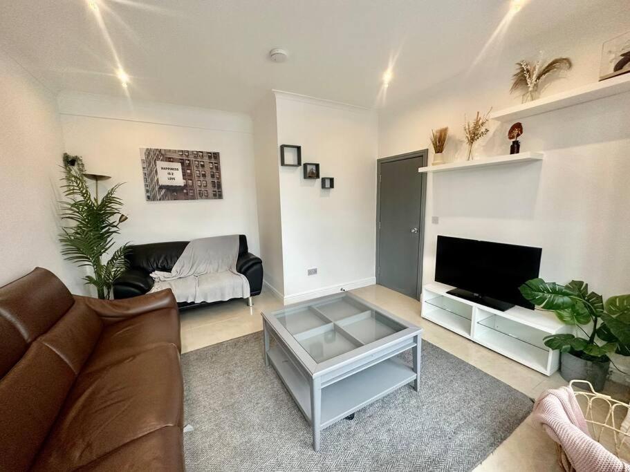 5 Bedroom House Se6 London Exteriör bild