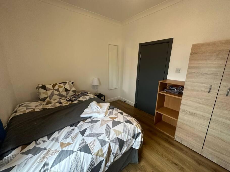 5 Bedroom House Se6 London Exteriör bild