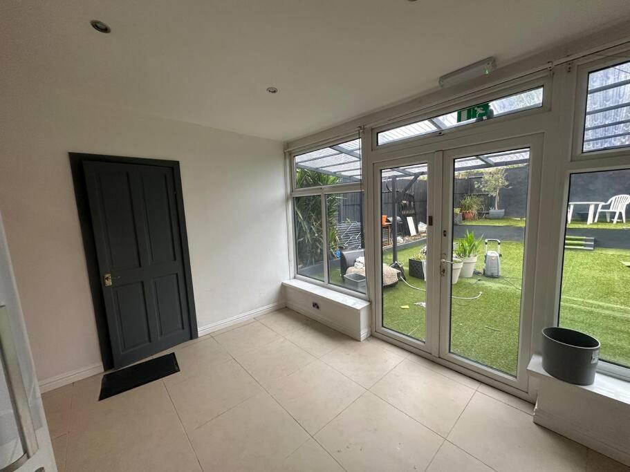 5 Bedroom House Se6 London Exteriör bild