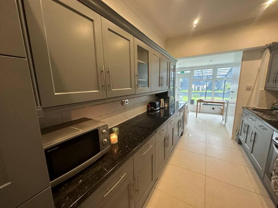 5 Bedroom House Se6 London Exteriör bild