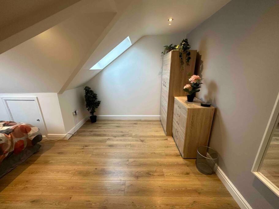 5 Bedroom House Se6 London Exteriör bild